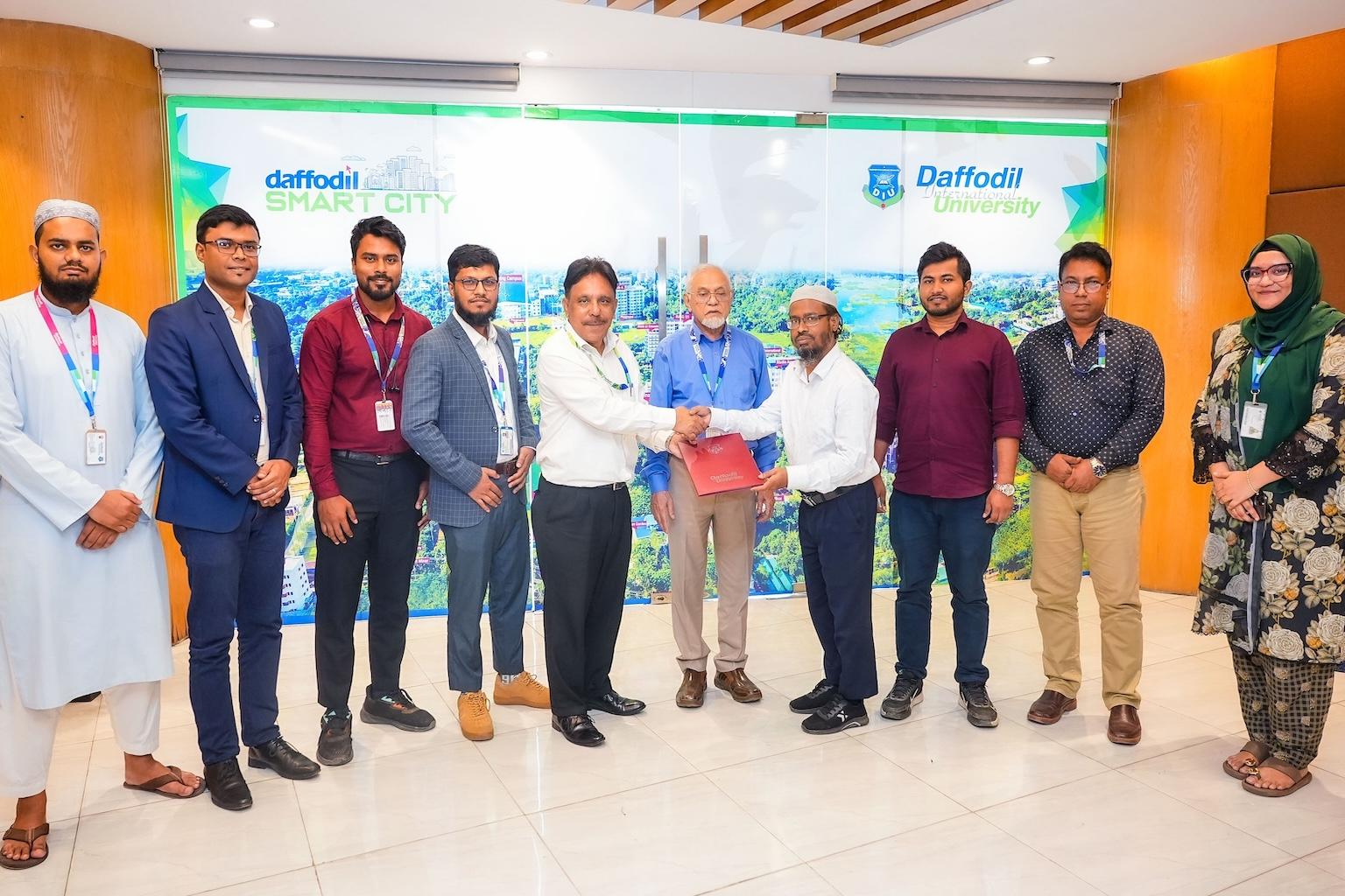 Industry-Academia Alliance: Axis-Triangle Group and DIU Sign Strategic MoU